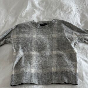 Banana Republic Heather Gray Knit Sweater
